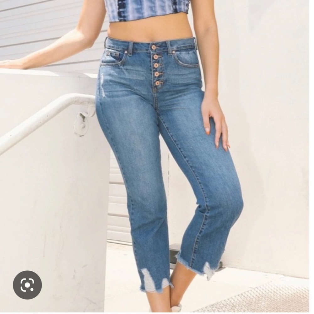 High rise, crop ankle length, straight leg jeans